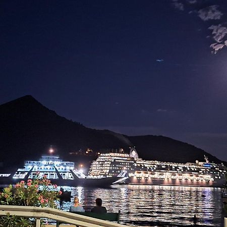 Seaside Village Kamenari Exterior photo